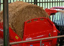 Reboques Misturadores KUHN - Tractogrícola